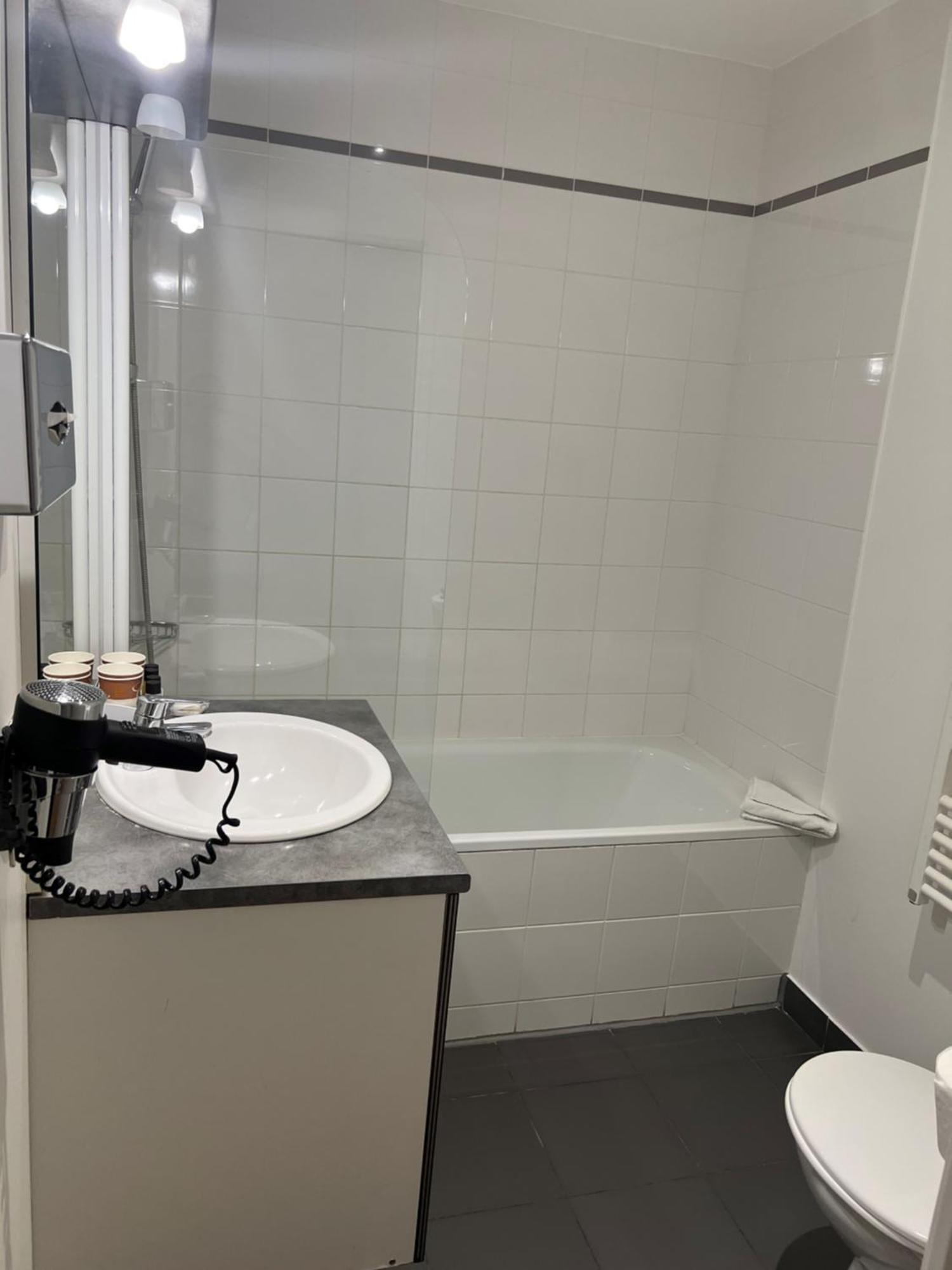 Residhome Neuilly Bords De Marne Εξωτερικό φωτογραφία